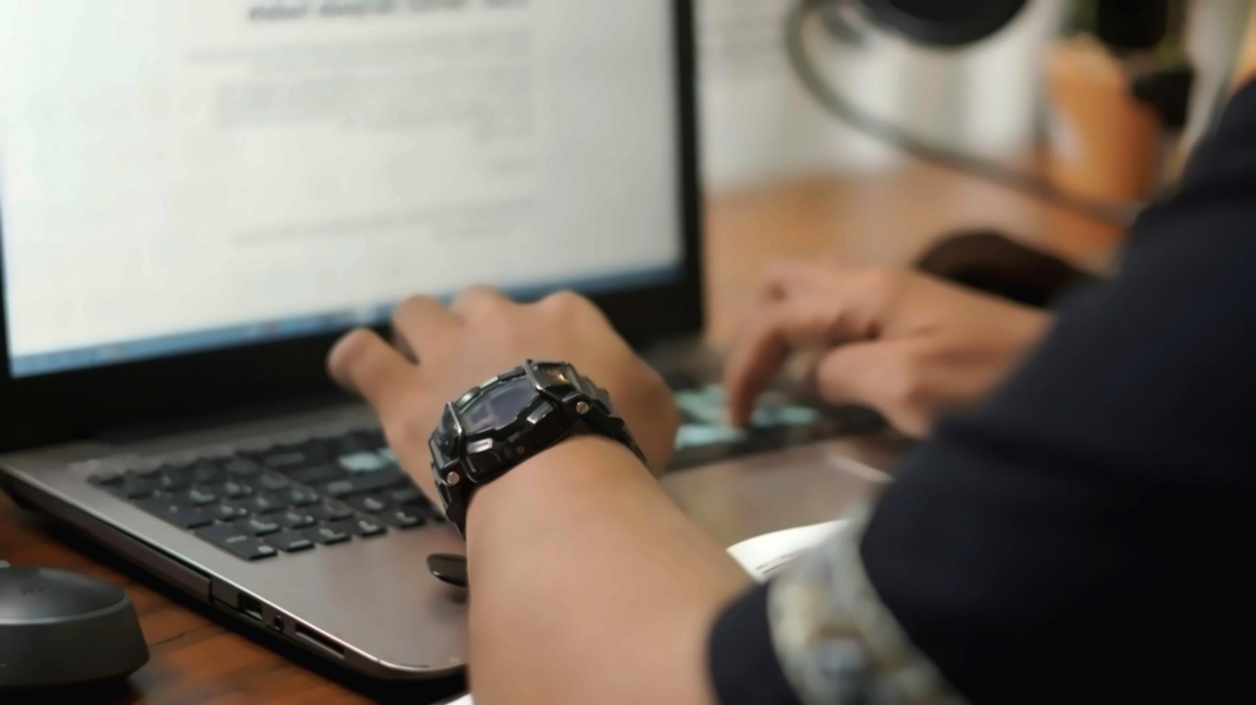 Gruppengespräch in offener Workshopatmosphäre